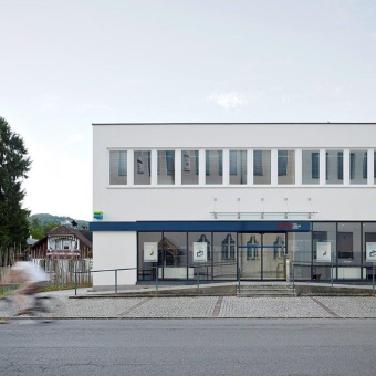 Außenansicht der BTV Bank Filiale Bregenz-Vorkloster in der Mariahilfstraße 45a