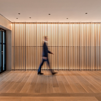 Innenansicht der BTV Bank Filiale in Mannheim mit der Adresse Q7 23