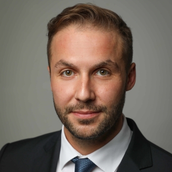 Felix Pfleiderer: FX-Geschäft und Derivate in der BTV Vier Länder Bank