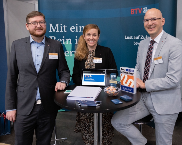 BTV Mitarbeiterinnen auf der career und competence Karrieremesse.