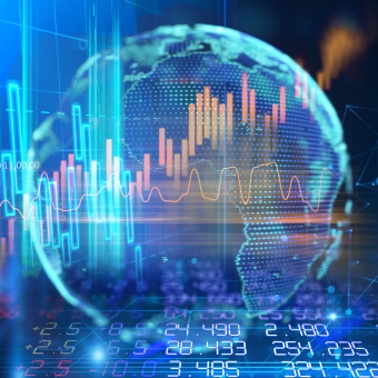 Weltkugel mit Börsenkurs