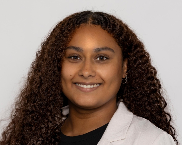 Nesrien Rashied, Mitarbeiterin der Human Resources (HR) Abteilung der BTV Vier Länder Bank AG.