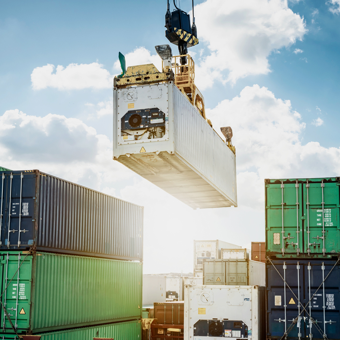 Außenhandel mit Containern für Transport