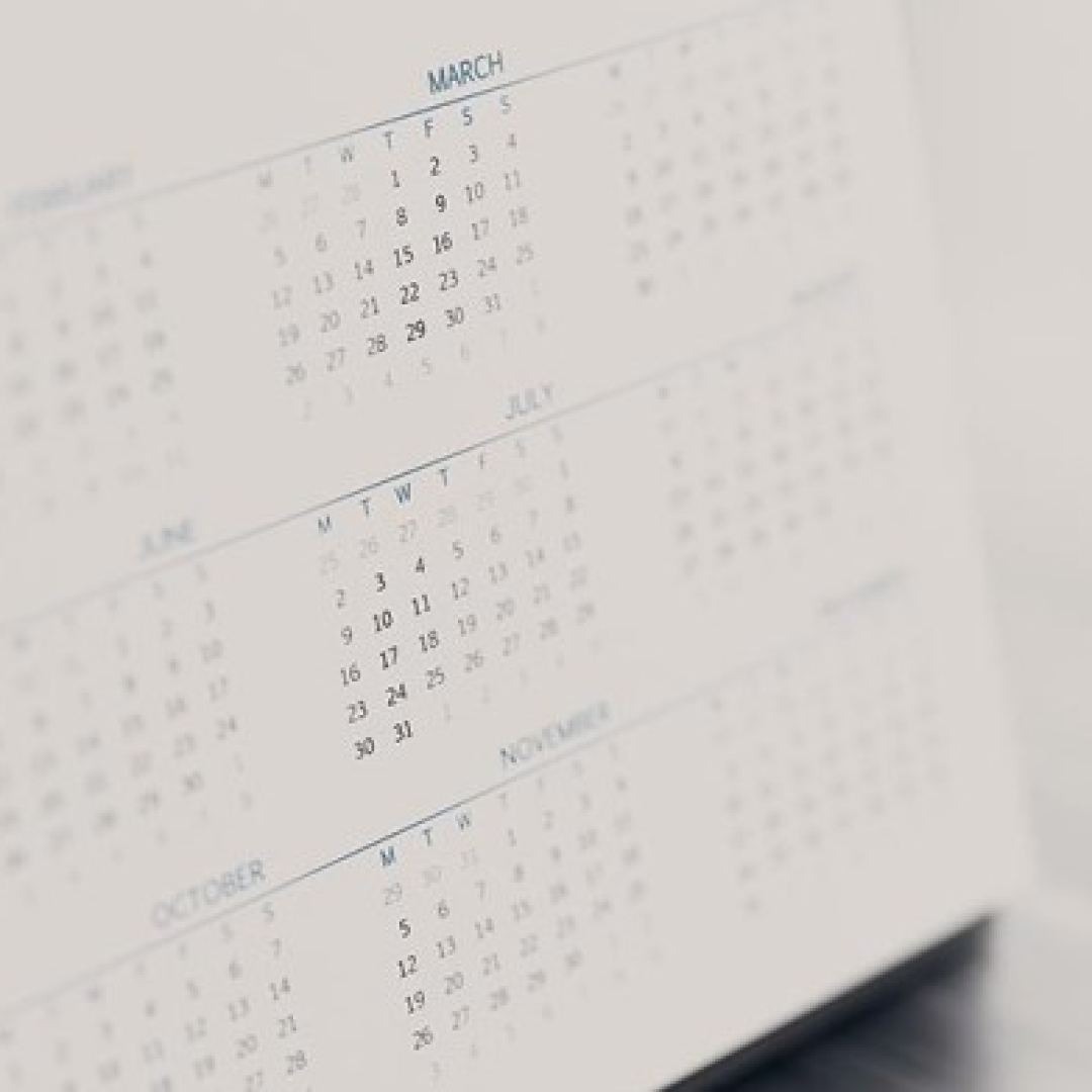 Kalender mit Übersicht über das gesamte Jahr